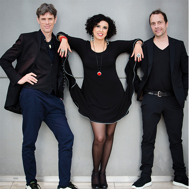 Paula Morelenbaum – Bossarenova Trio 28/10/2022 23.00